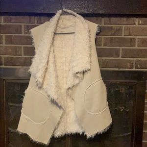Faux fur vest!